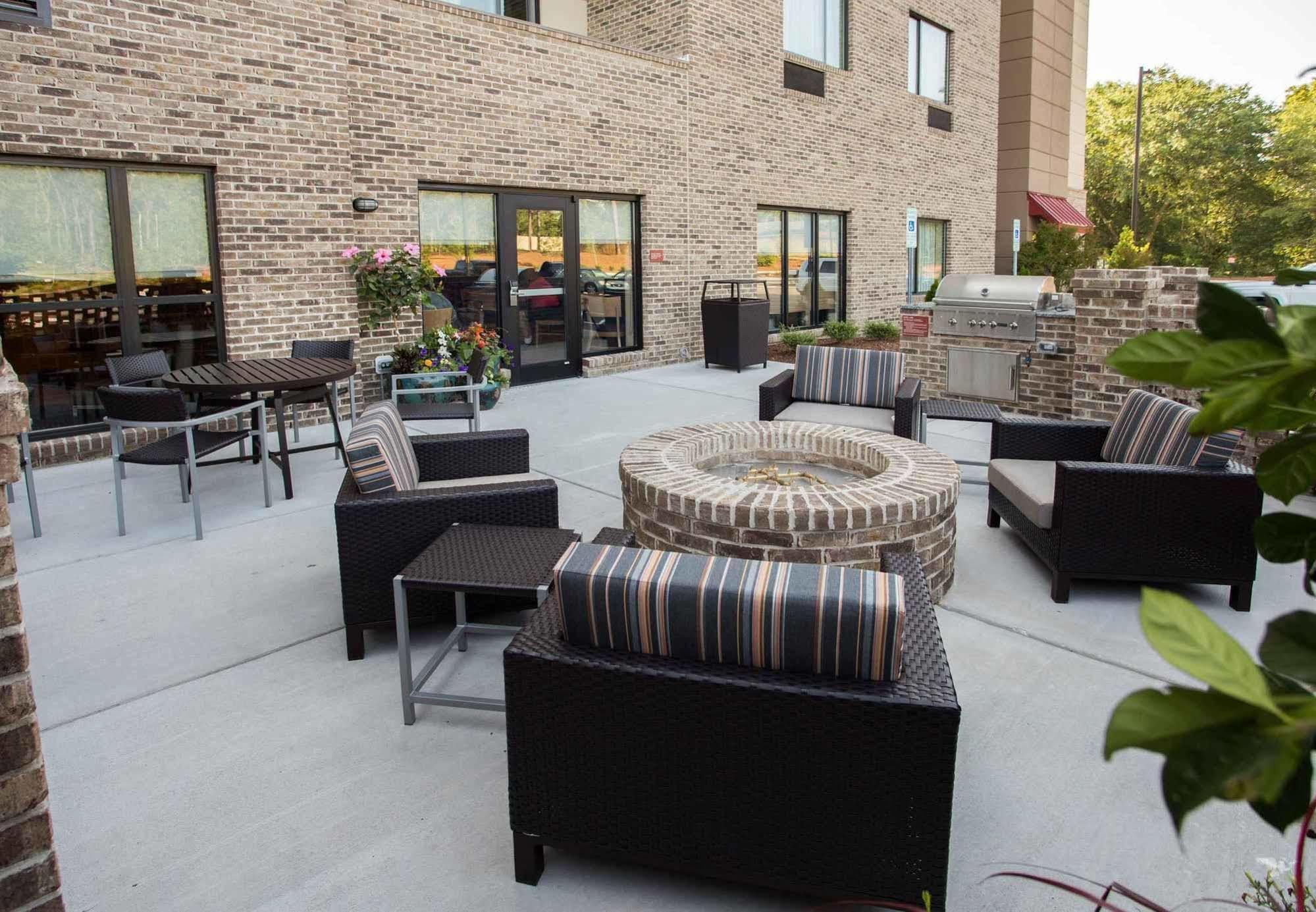 Towneplace Suites By Marriott Southern Pines Aberdeen Eksteriør bilde